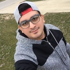 Meet your Posher, Luis